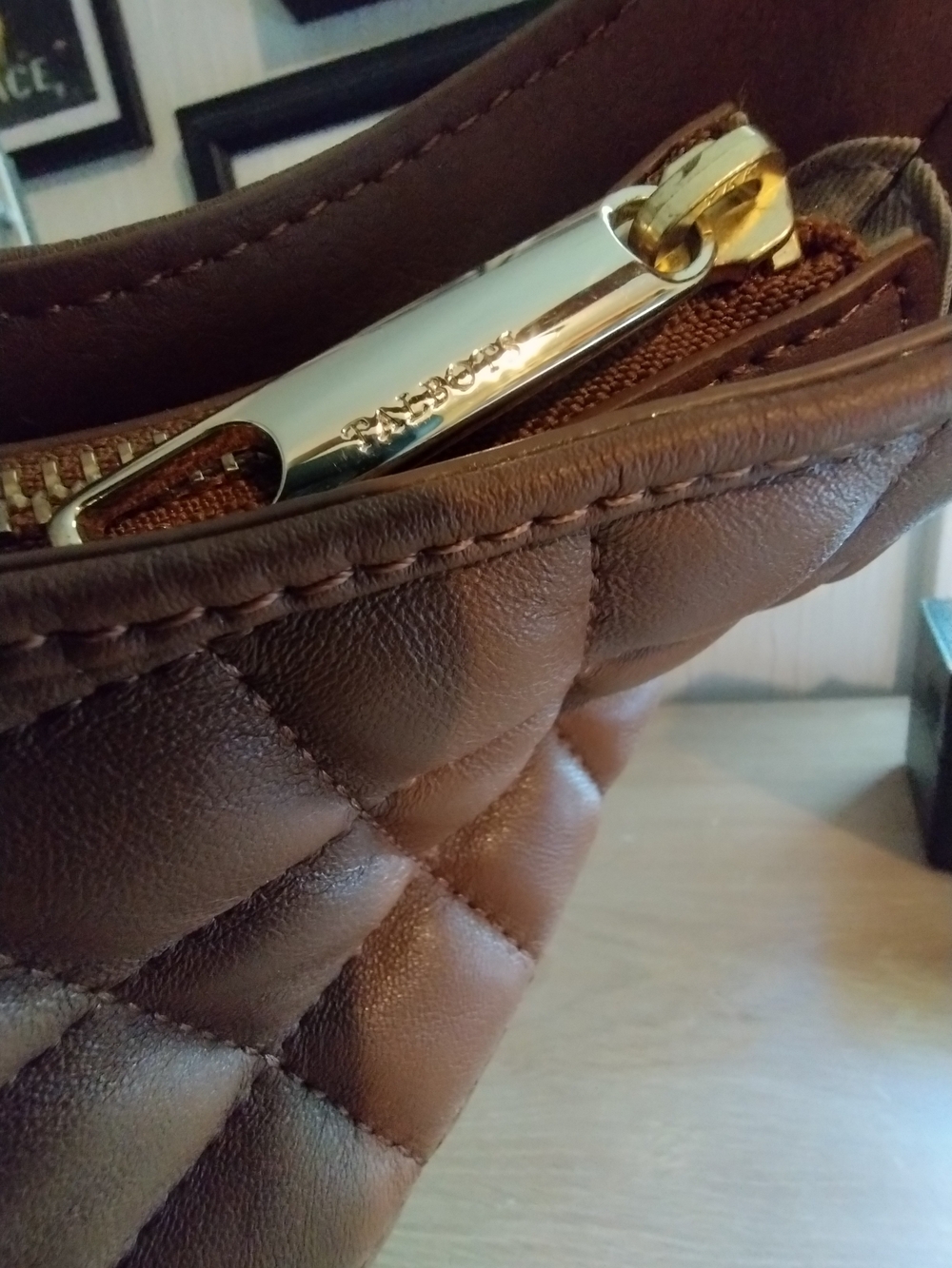 Talbots Equestrian Horsebit Style Quilted Genuine Leather Shoulder Bag - Picture 8 of 15